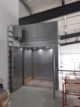 Notre zone d'activité pour ce service Remplacement sur mesure d’un ascenseur vieilli avec équipements modernes et marque Otis ou Koné à